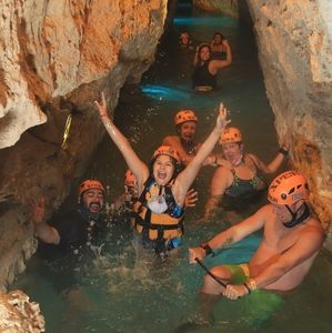 Meet your Posher, Mindy